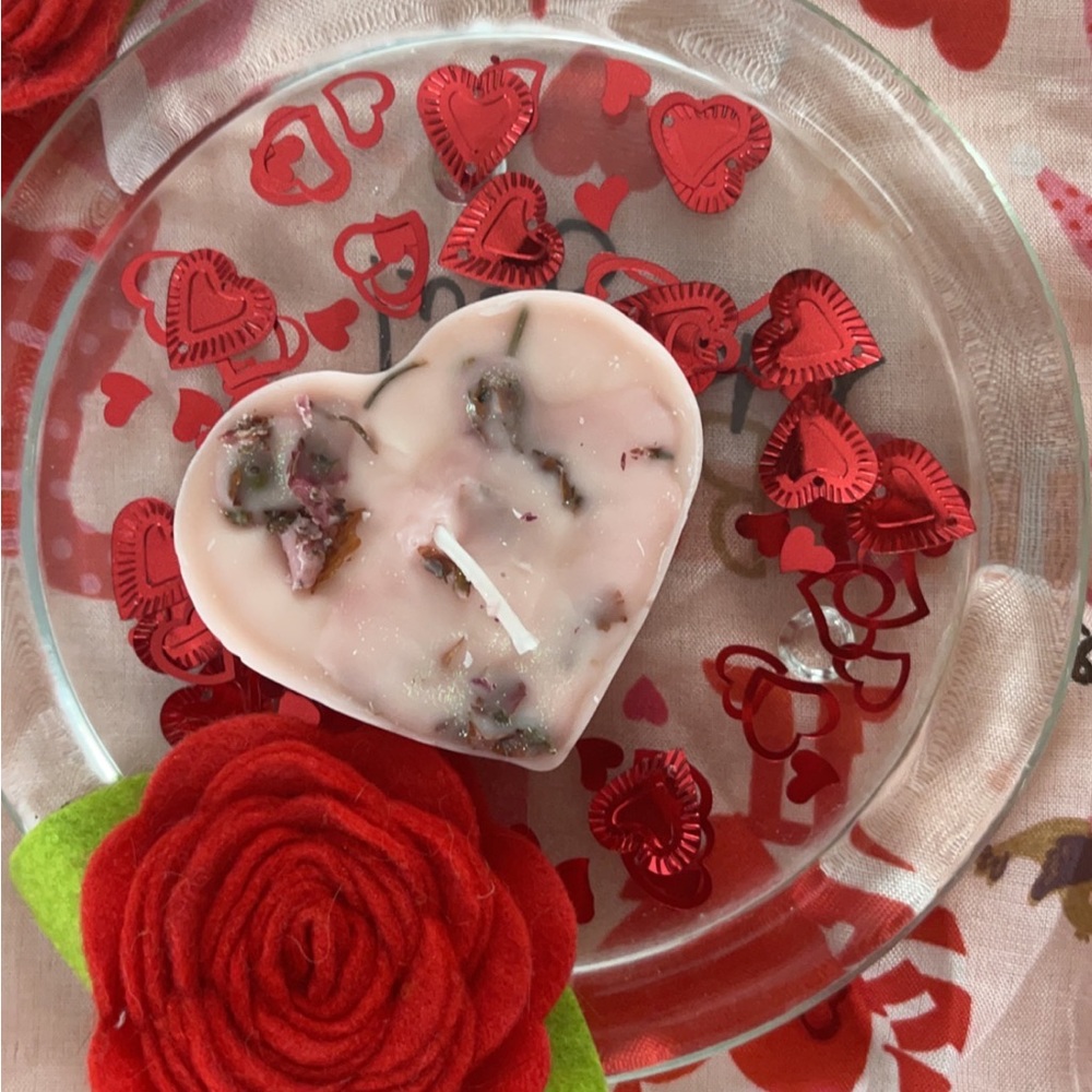 Deep desire heart shaped candle